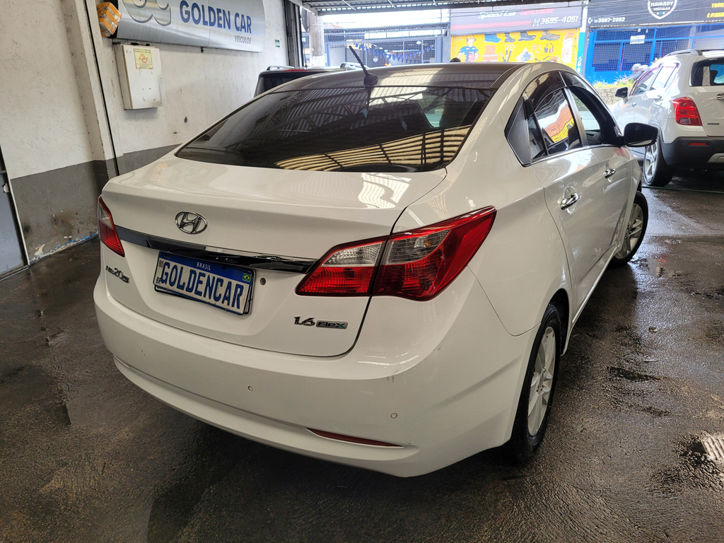 Hyundai HB20S Branco