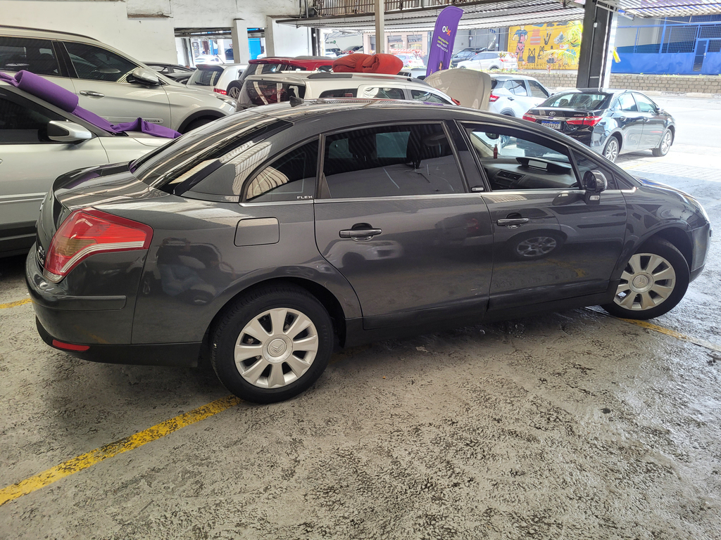 Citroen C4 Pallas Cinza