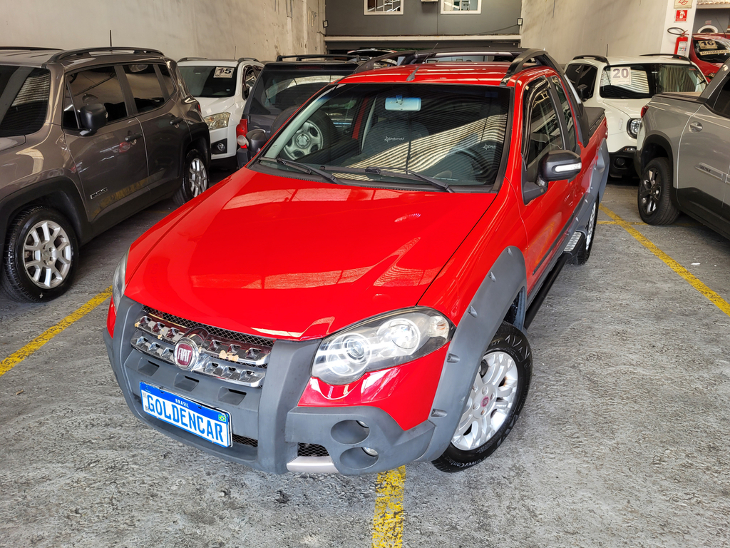 Fiat Strada Vermelho