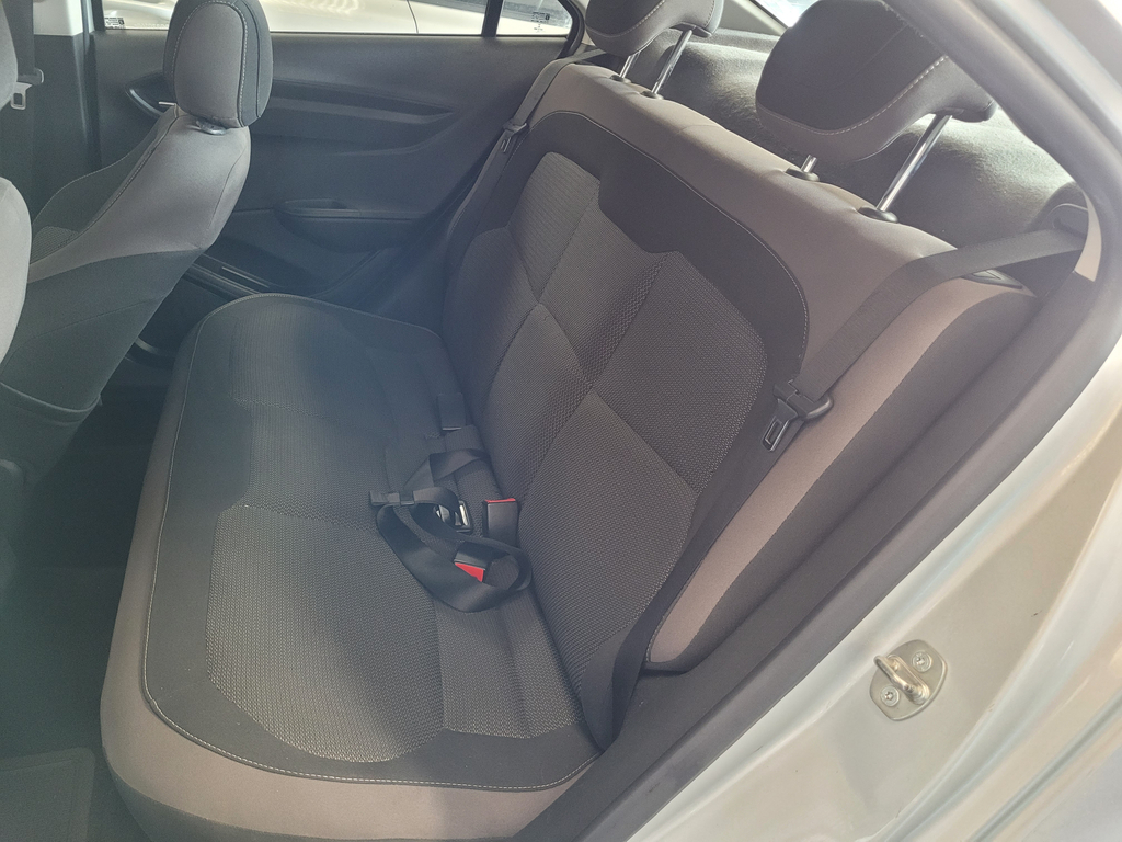 Chevrolet Prisma Prata