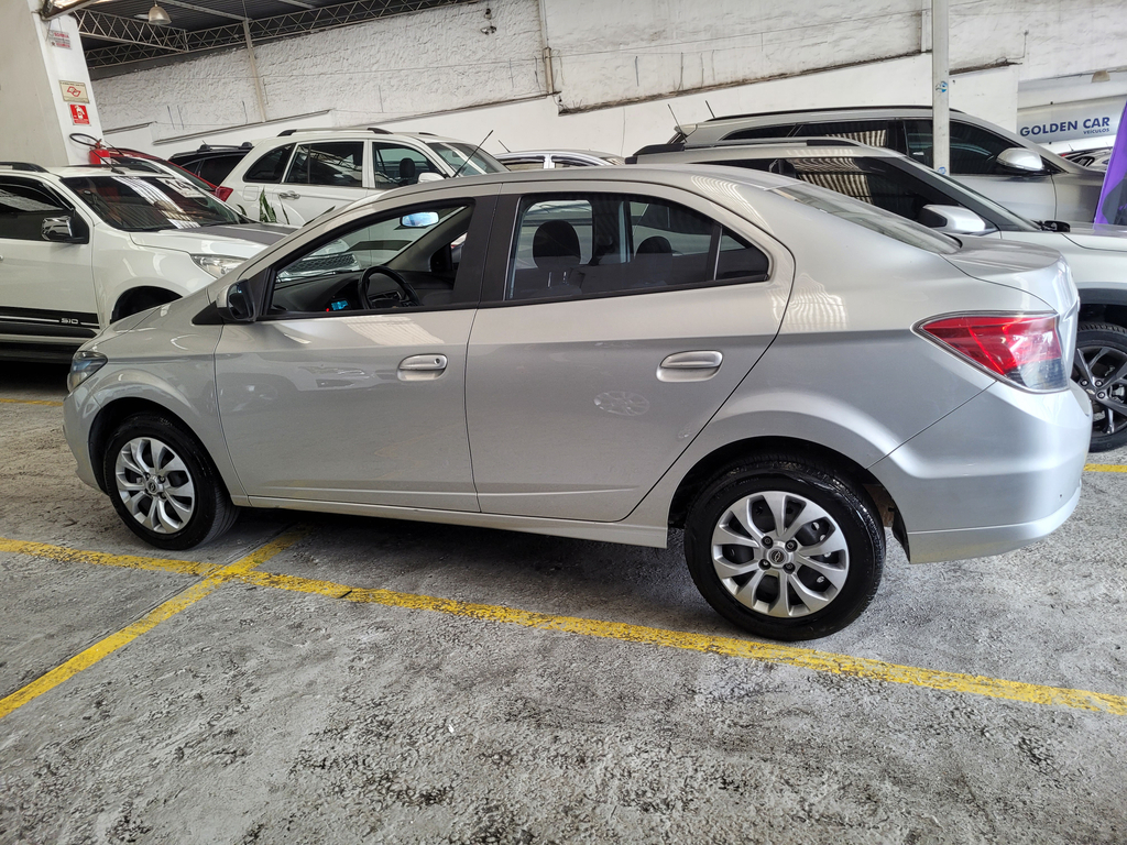 Chevrolet Prisma Prata