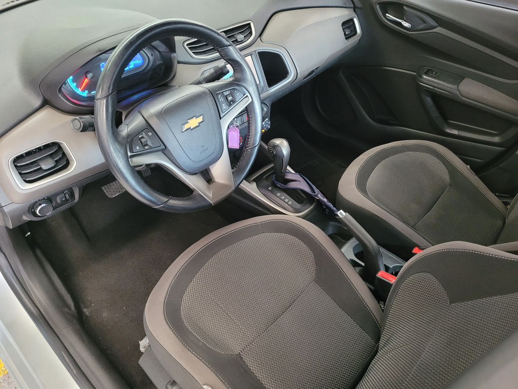 Chevrolet Prisma Prata