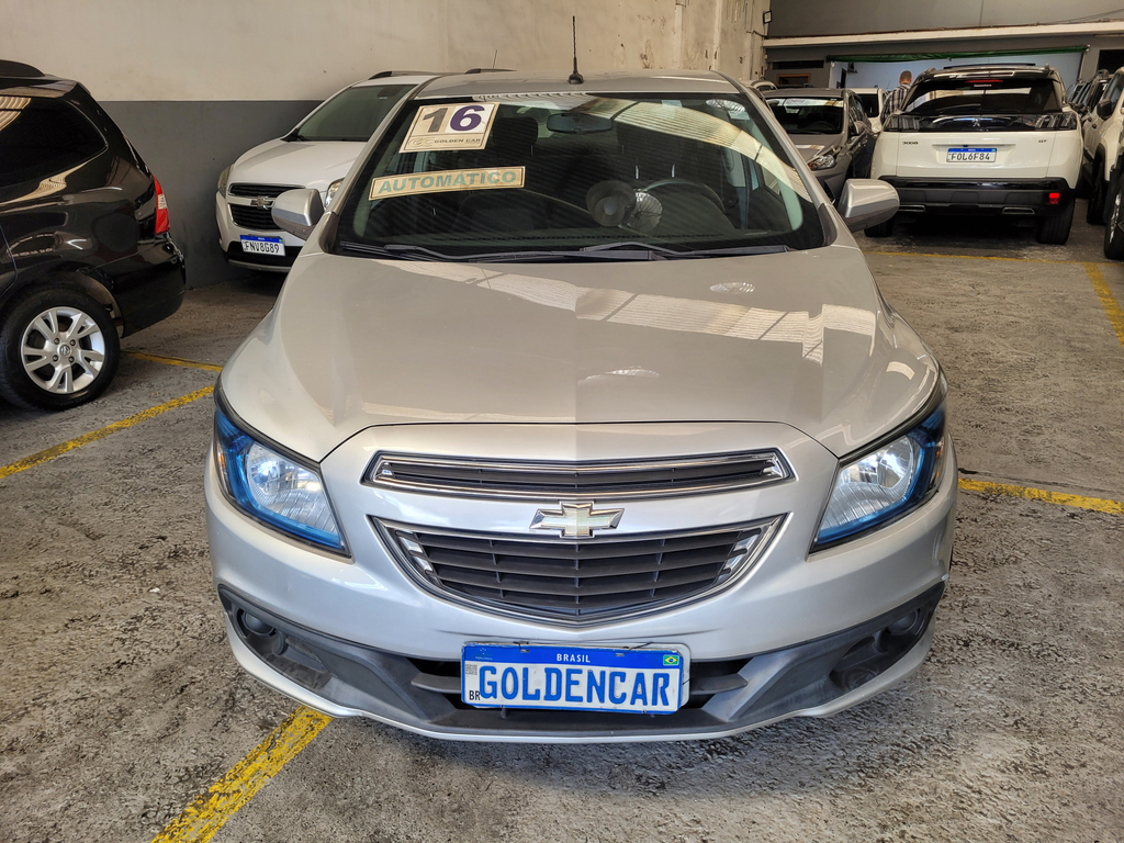 Chevrolet Prisma Prata