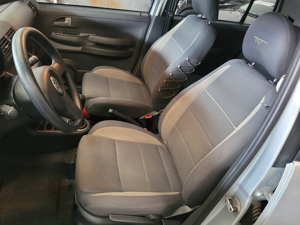 Volkswagen CrossFox Prata