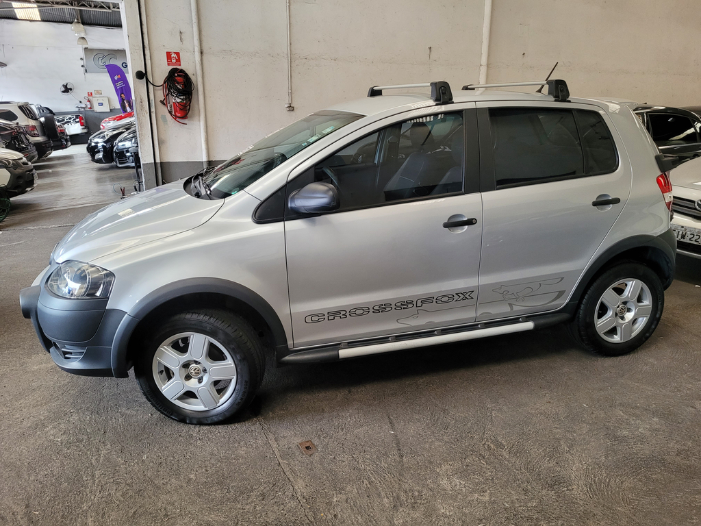 Volkswagen CrossFox Prata