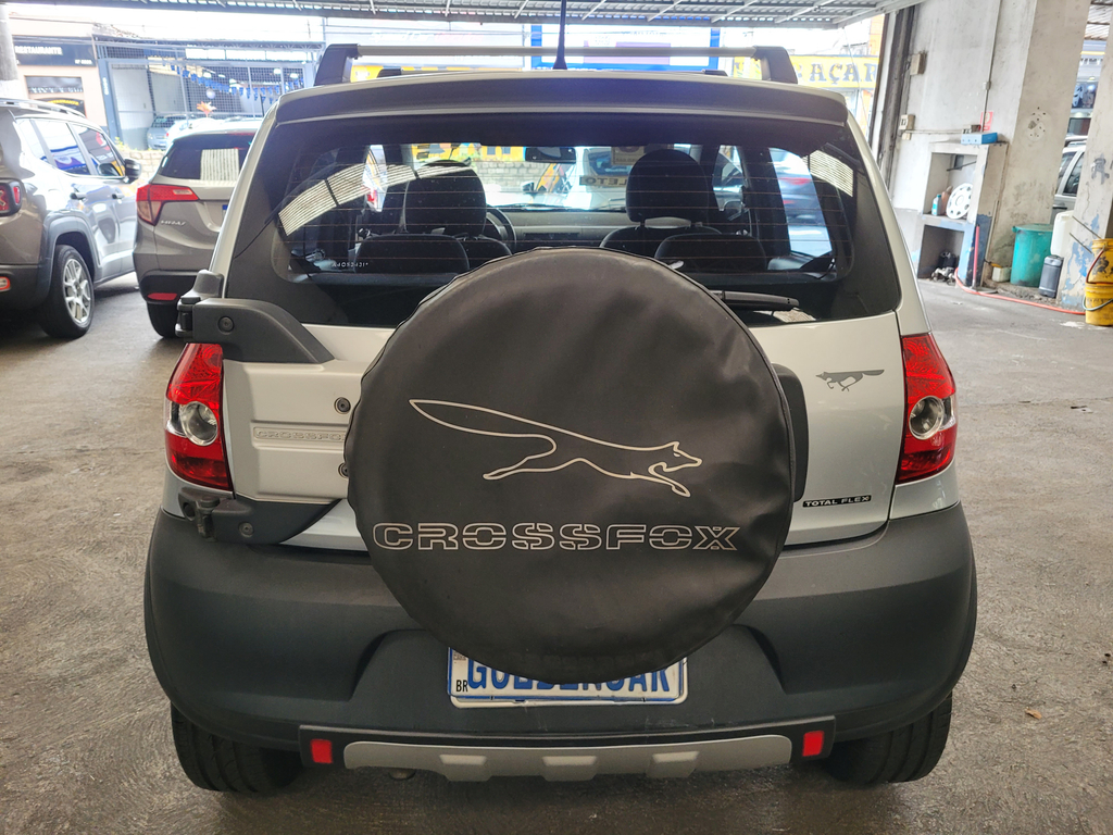 Volkswagen CrossFox Prata
