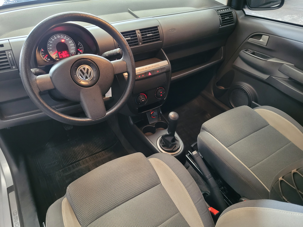 Volkswagen CrossFox Prata