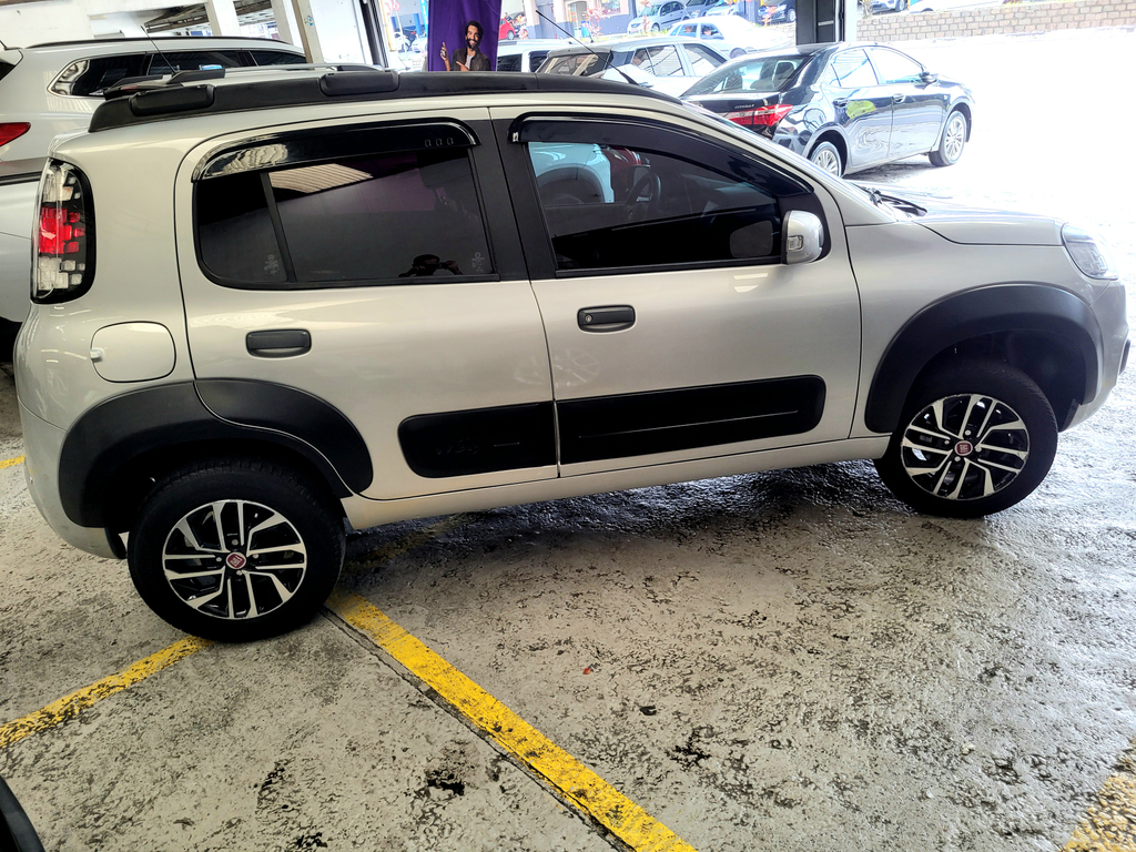 Fiat Uno Prata