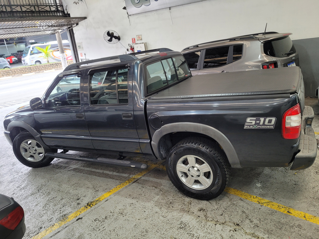 Chevrolet S10 Cabine Dupla Cinza