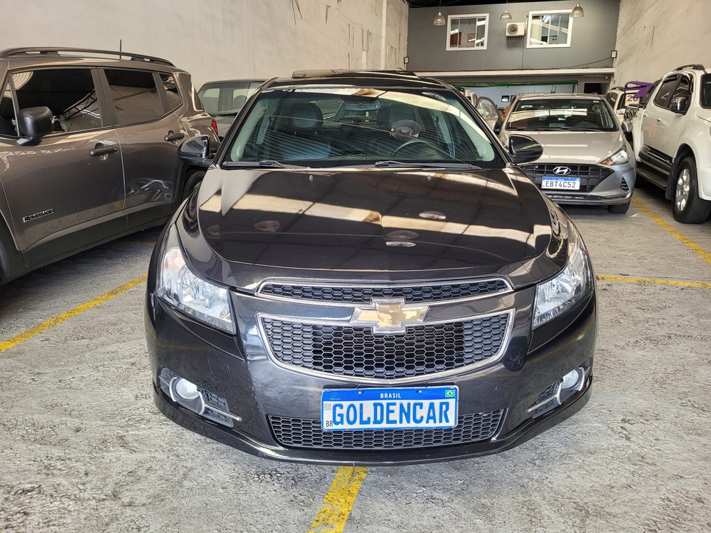 Chevrolet Cruze Preto