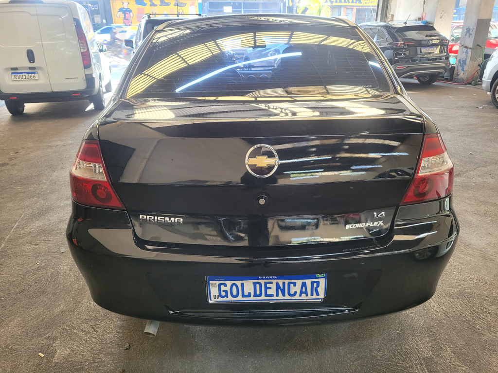 Chevrolet Prisma Preto