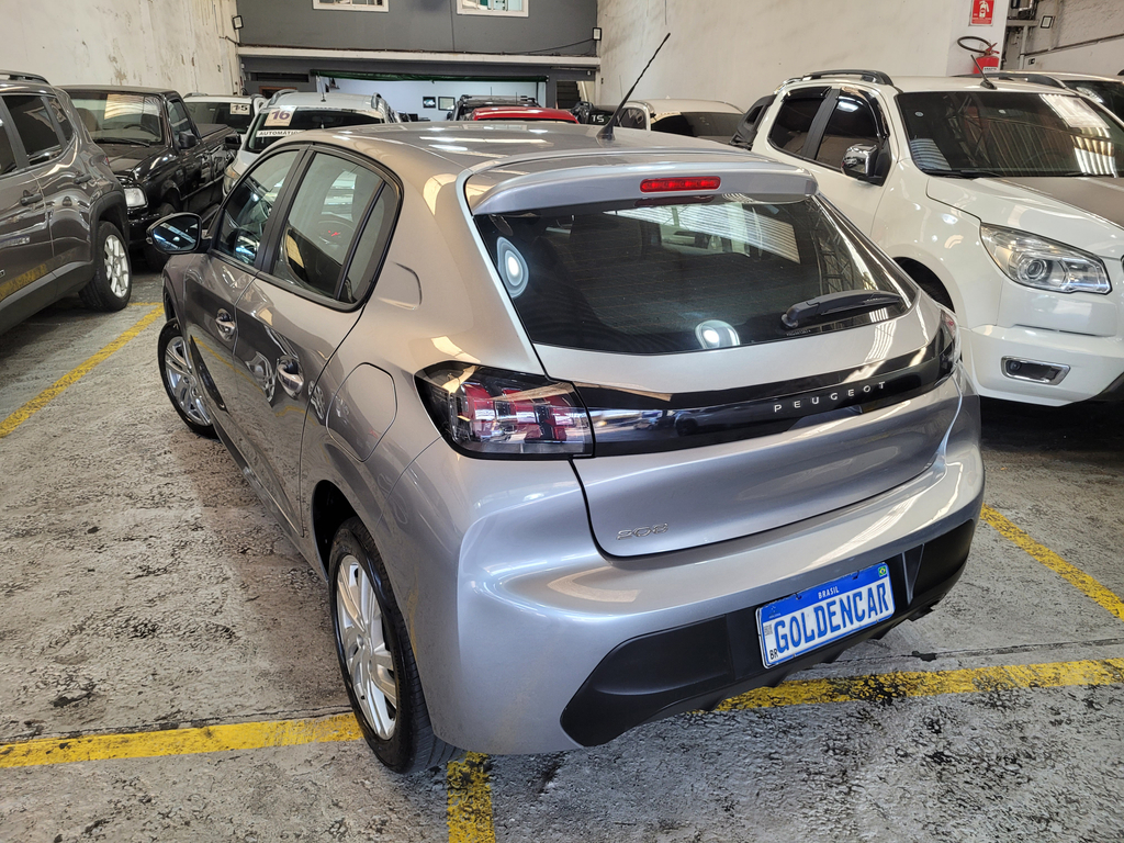 Peugeot 208 Prata