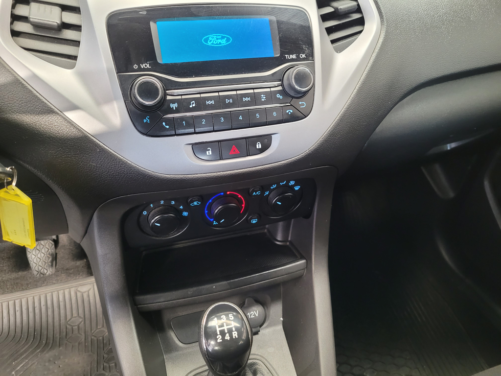 Ford Ka Cinza