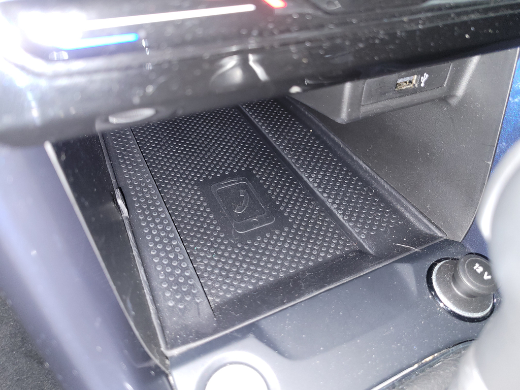 Volkswagen T-Cross Preto