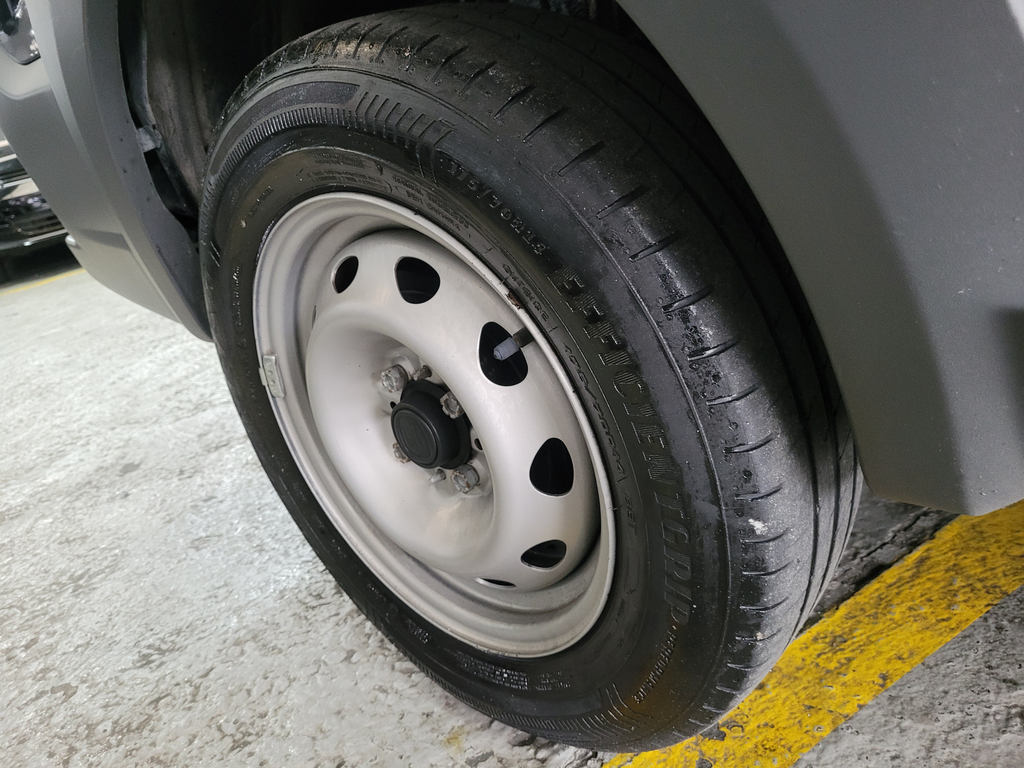 Fiat Strada Preto
