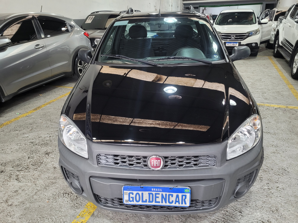 Fiat Strada Preto