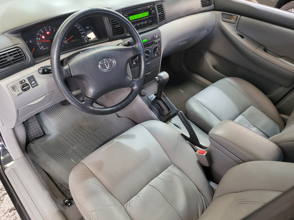 Toyota Corolla Preto