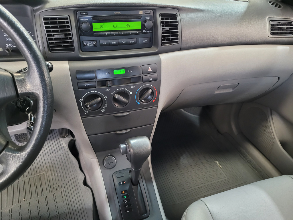 Toyota Corolla Preto