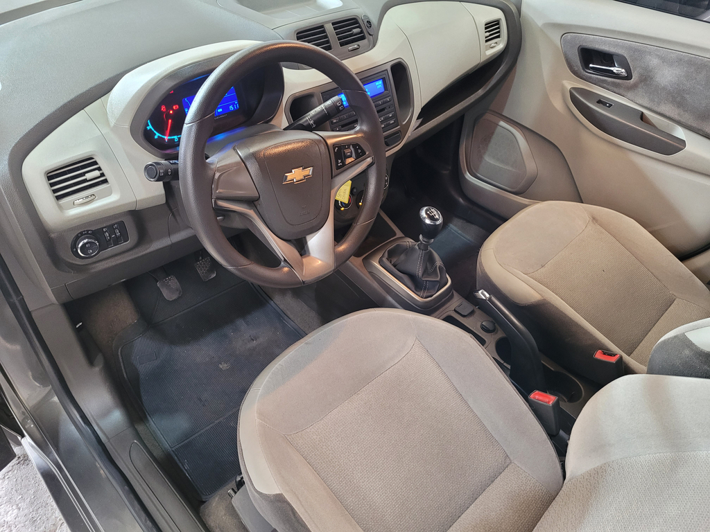 Chevrolet Spin Prata