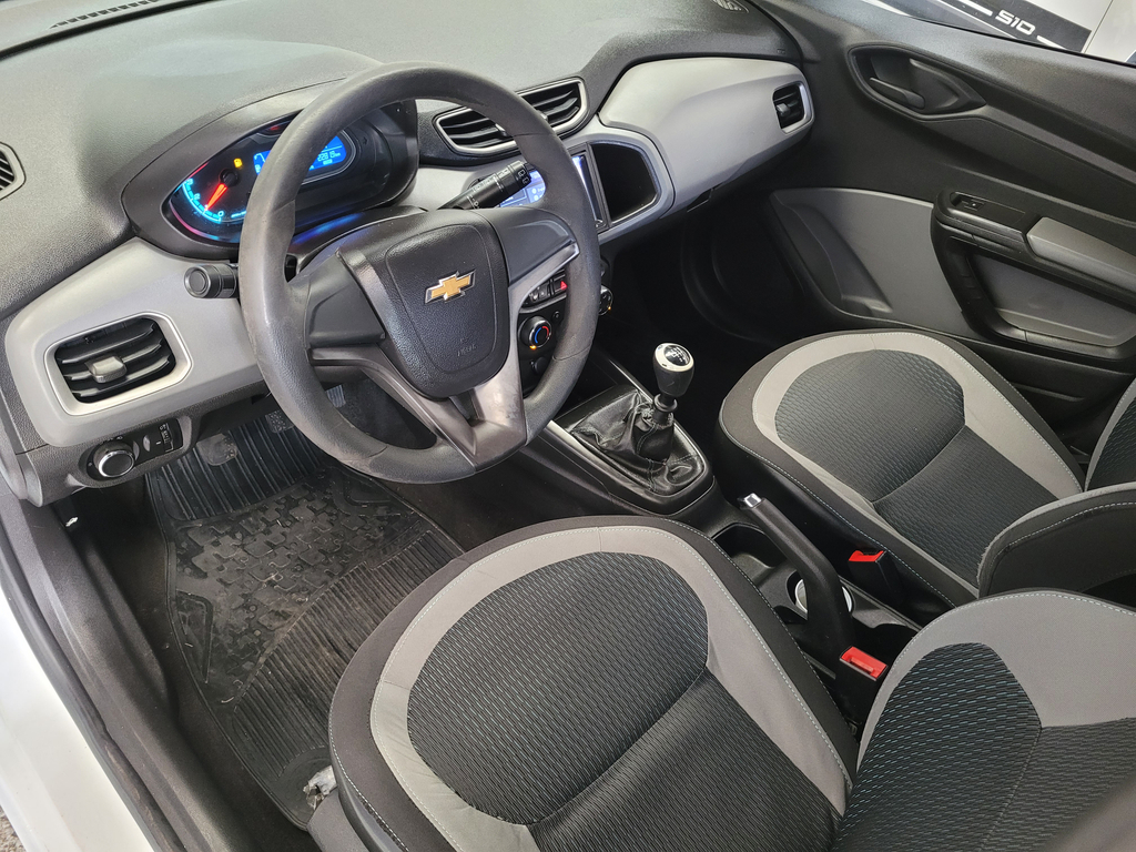 Chevrolet Onix Branco