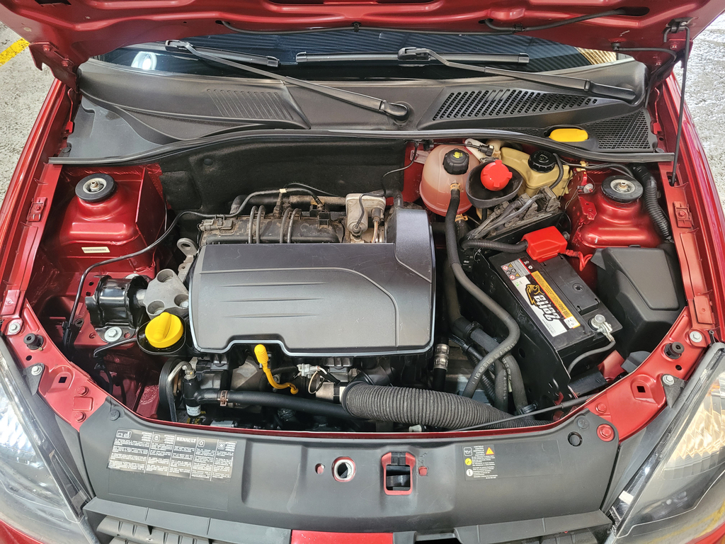Renault Clio Vermelho