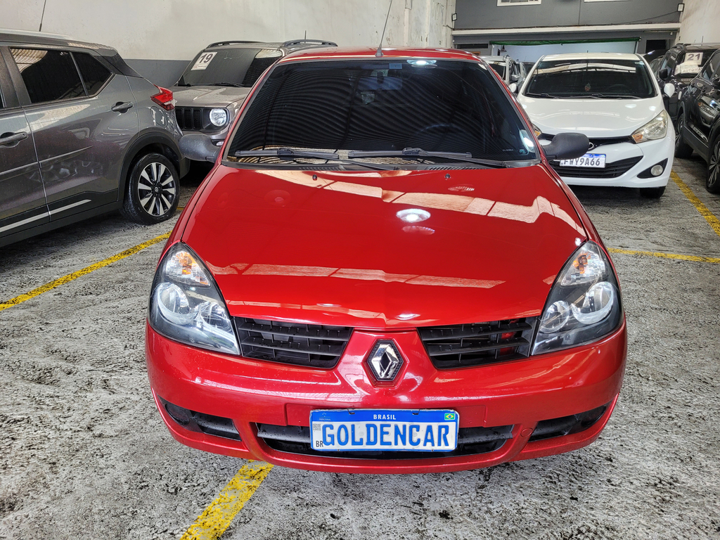 Renault Clio Vermelho