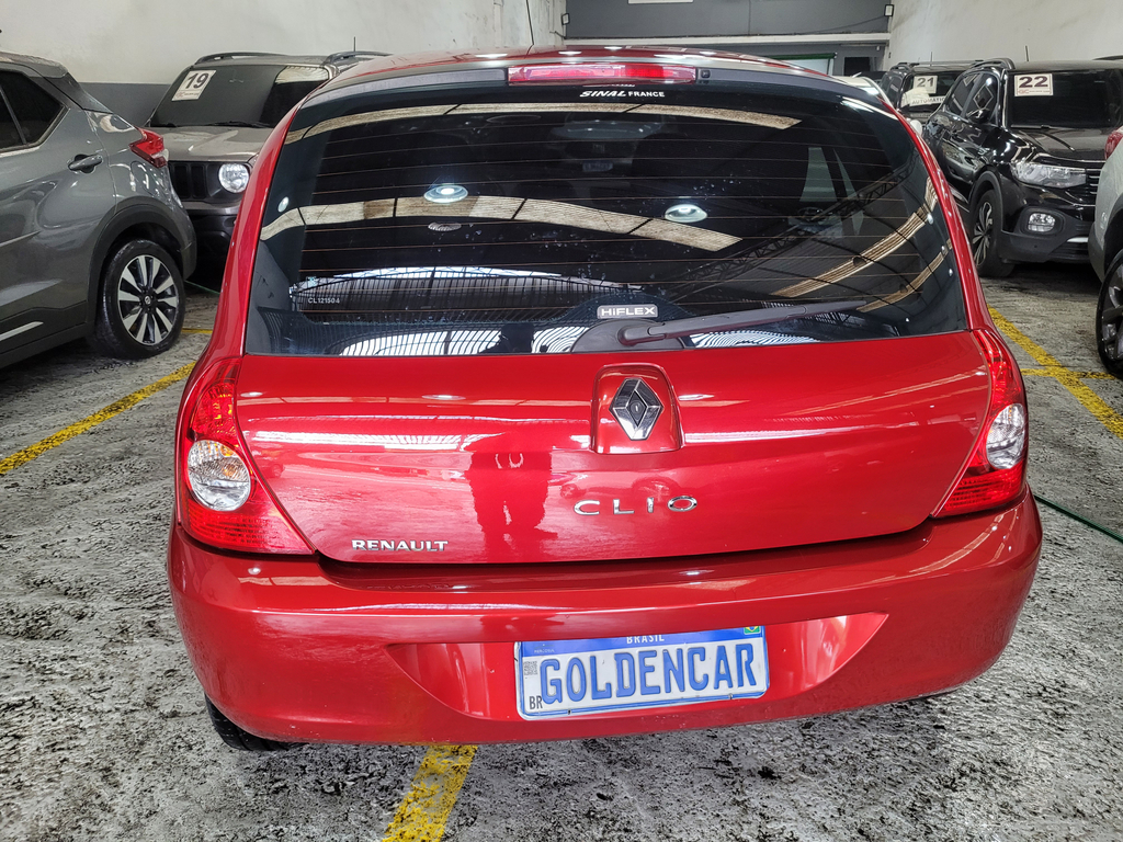 Renault Clio Vermelho