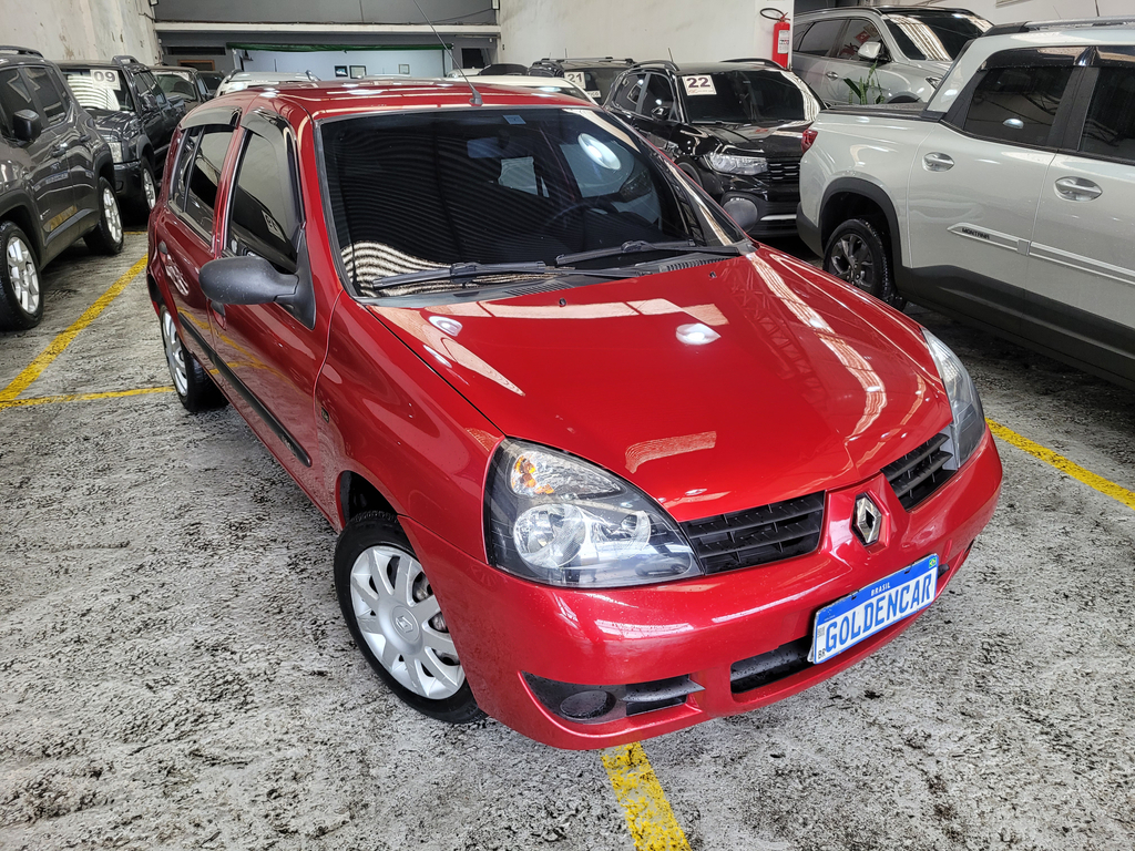 Renault Clio Vermelho