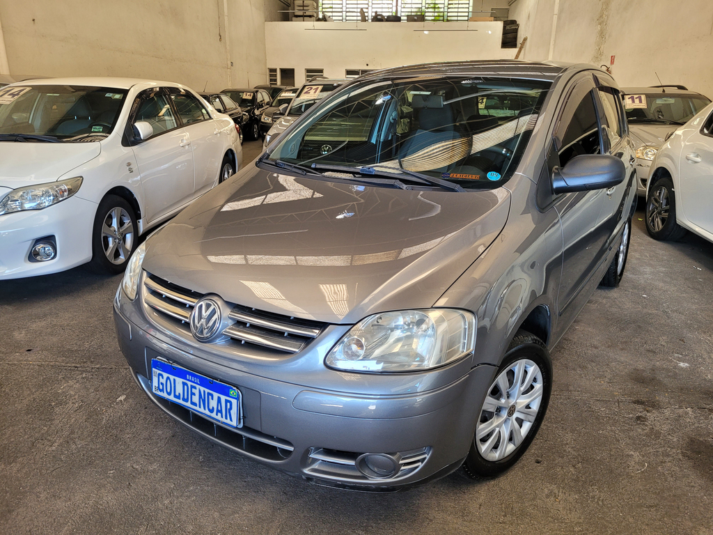 Volkswagen Fox Cinza
