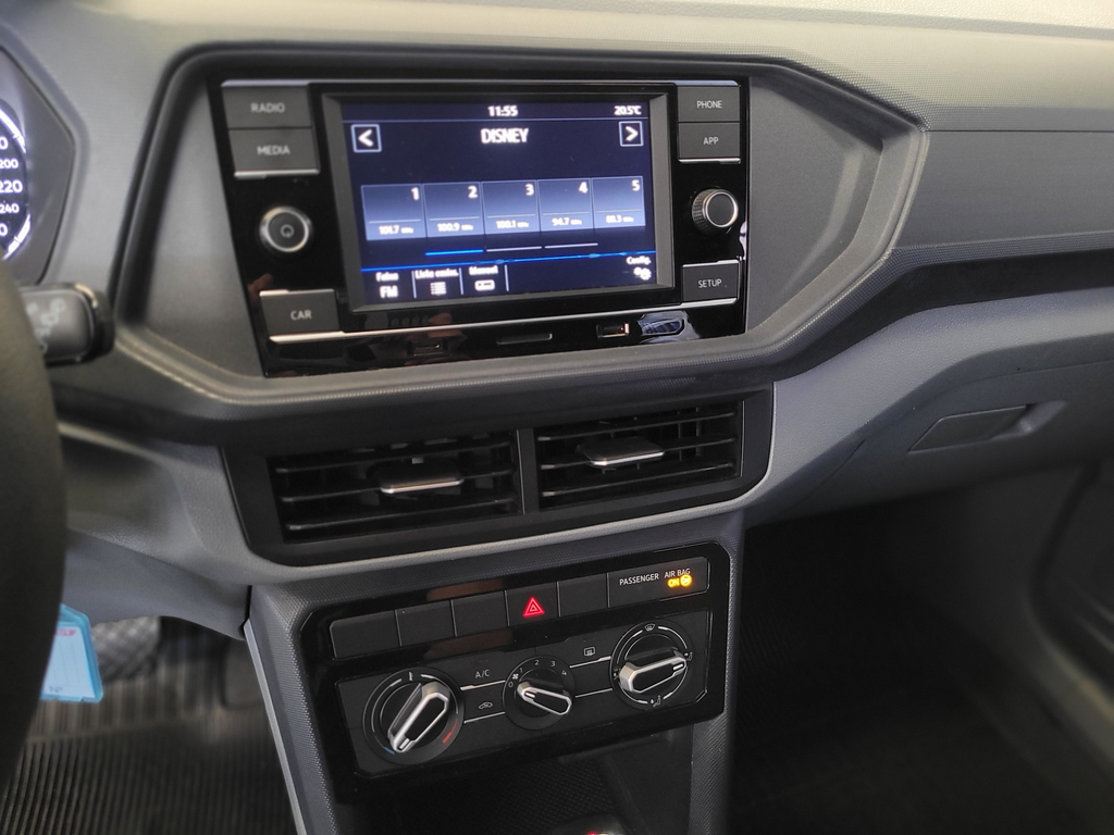 Volkswagen T-Cross Prata