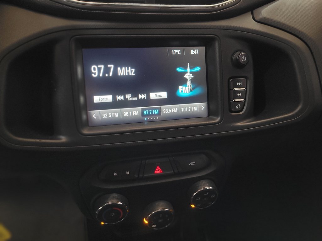 Chevrolet Onix Branco