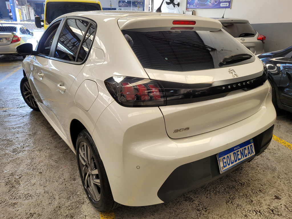 Peugeot 208 Branco
