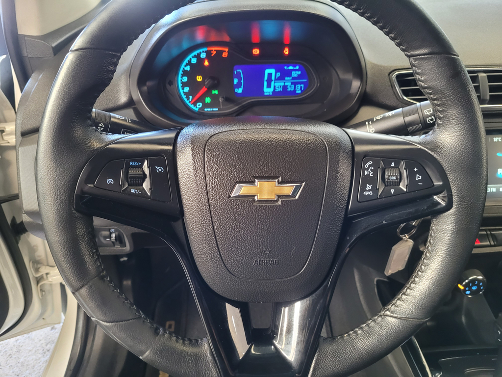 Chevrolet Onix Branco