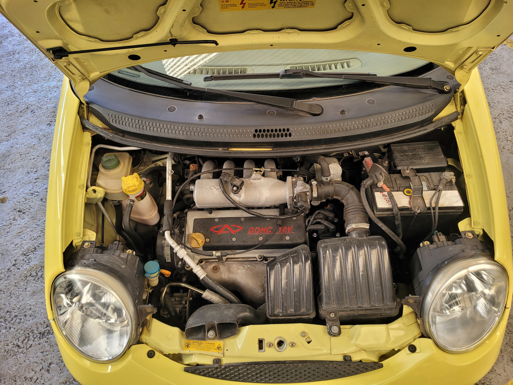 Chery QQ Amarelo
