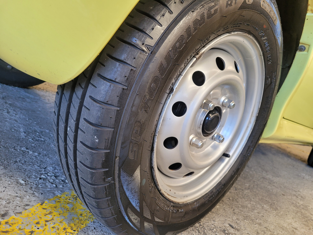 Chery QQ Amarelo