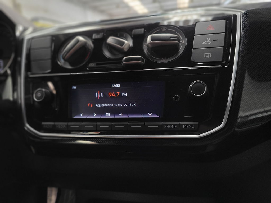 Volkswagen Up! Branco