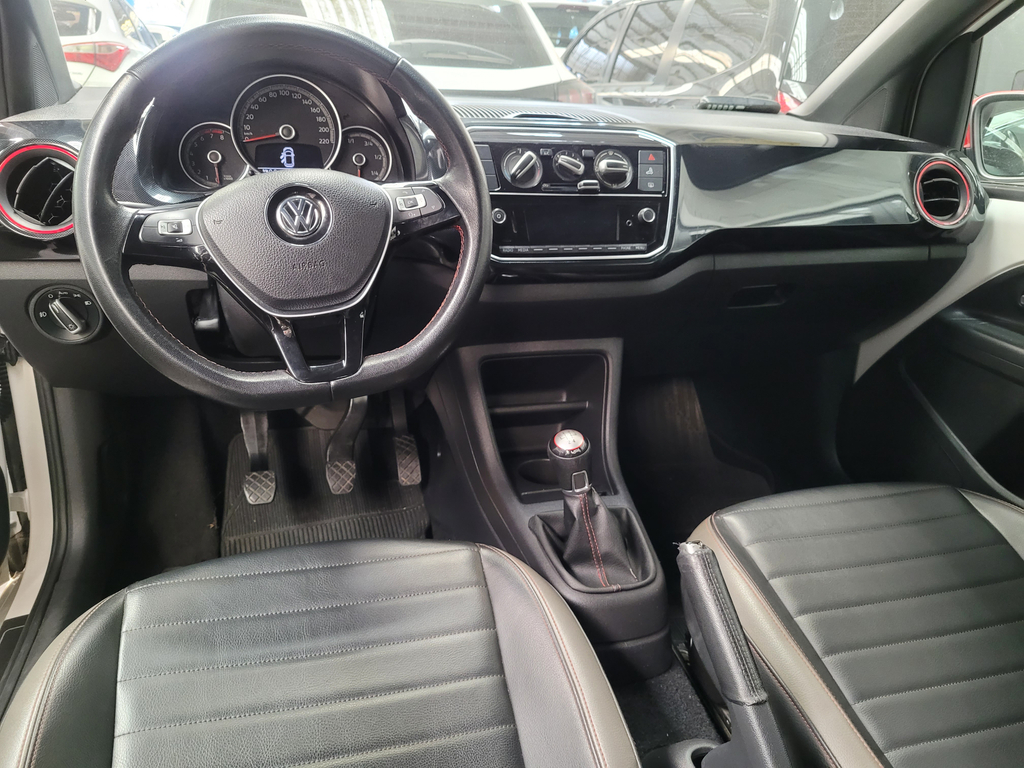 Volkswagen Up! Branco