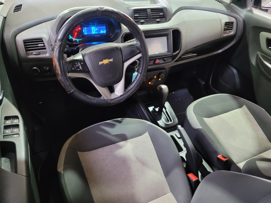 Chevrolet Spin Cinza