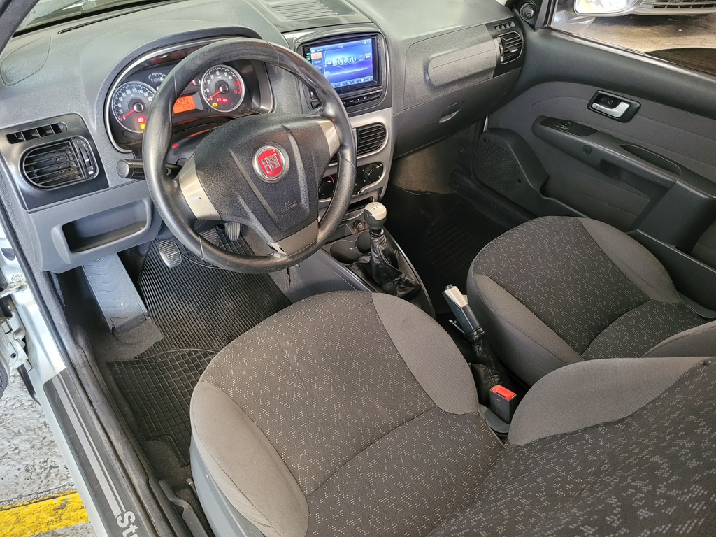 Fiat Strada Prata
