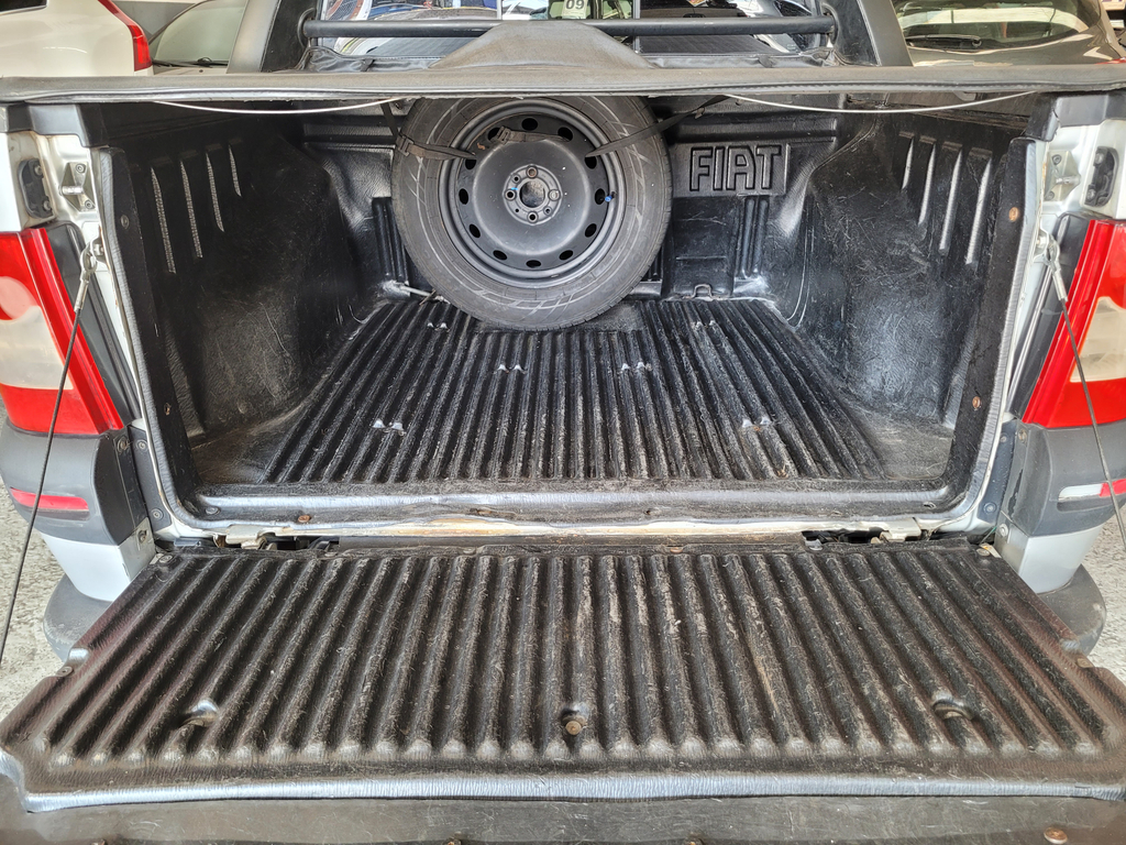 Fiat Strada Prata