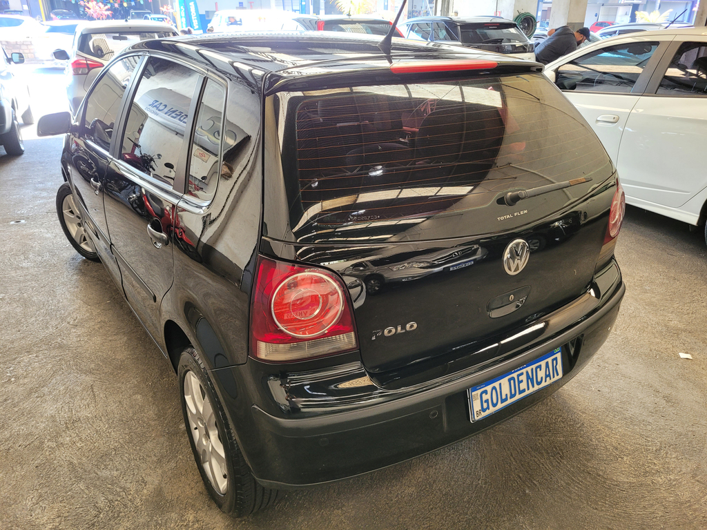 Volkswagen Polo Preto