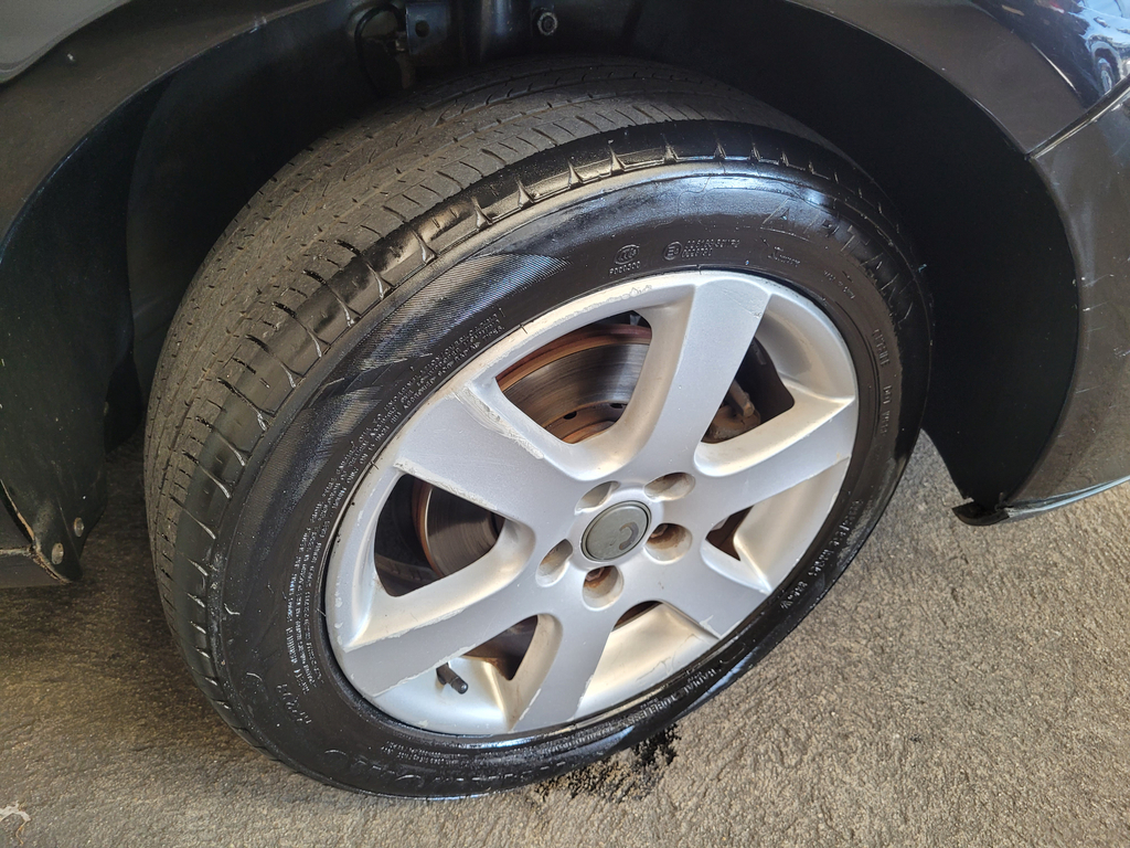 Volkswagen Polo Preto