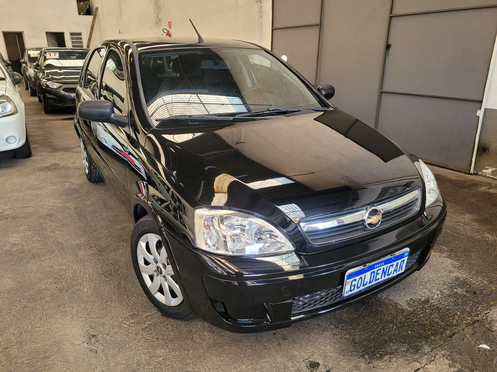 Chevrolet Corsa Hatch Preto