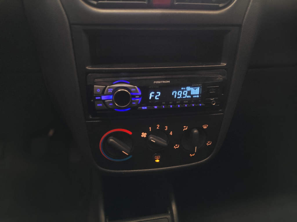 Chevrolet Corsa Hatch Preto