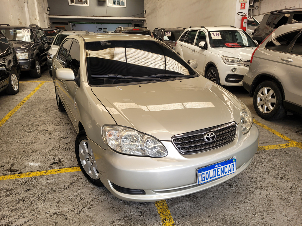 Toyota Corolla Bege