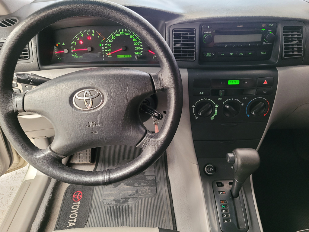 Toyota Corolla Bege