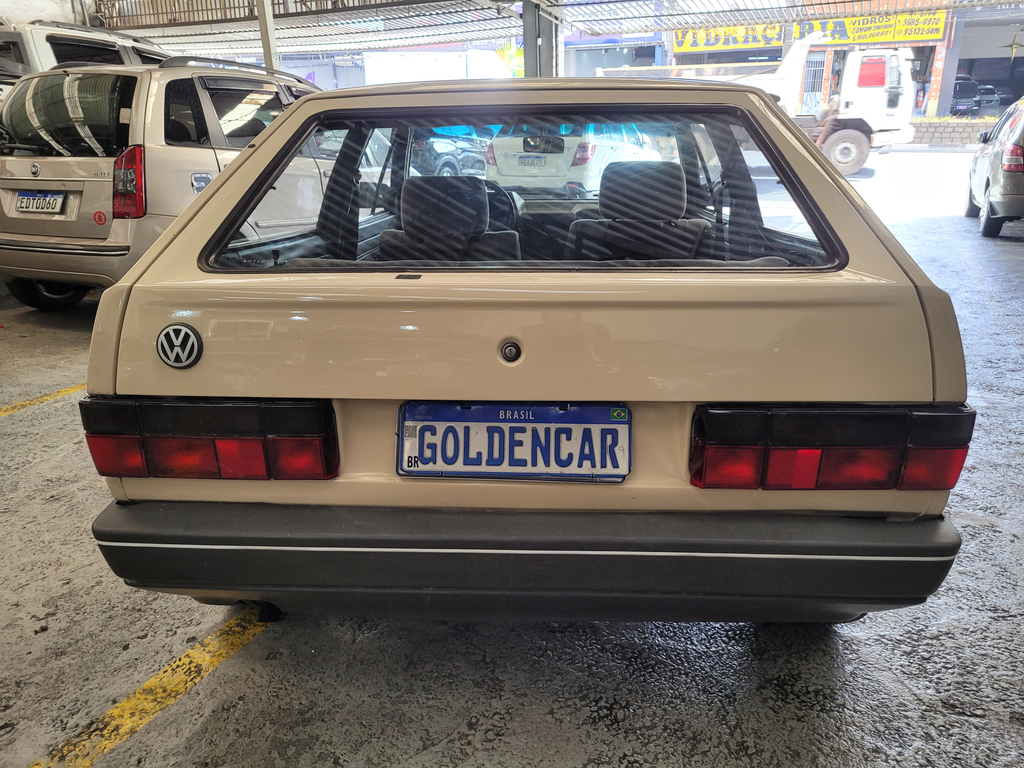 Volkswagen Gol Bege