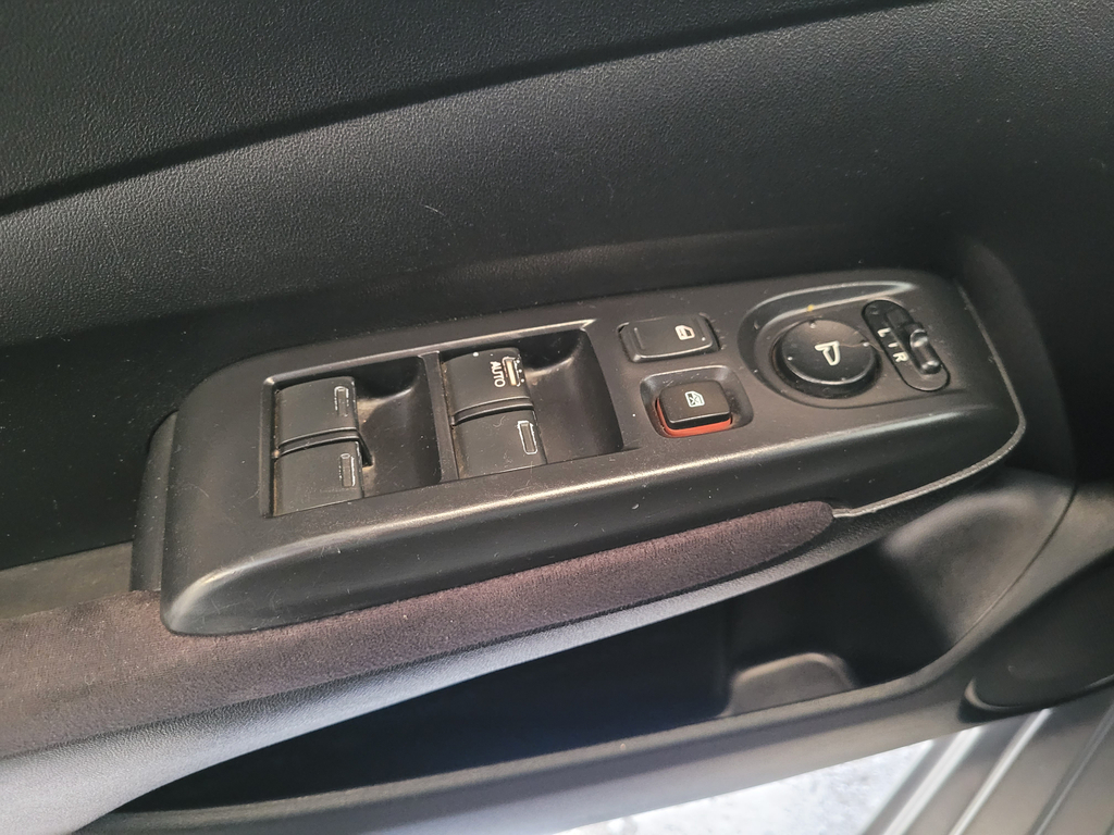 Honda City Cinza