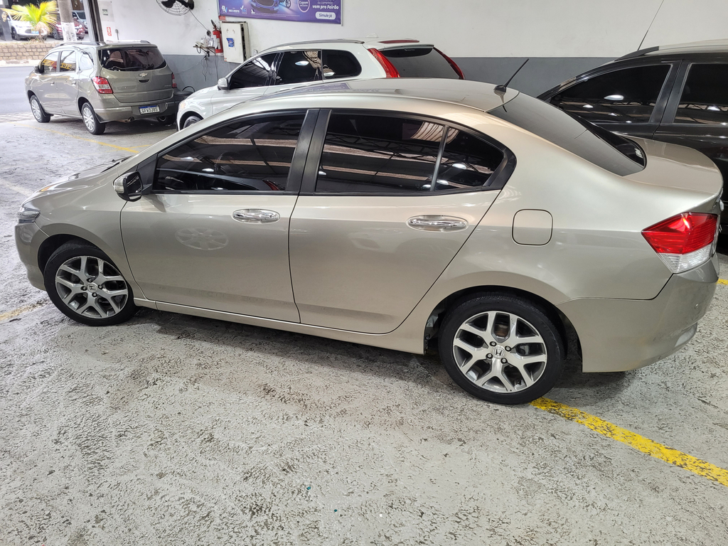 Honda City Prata