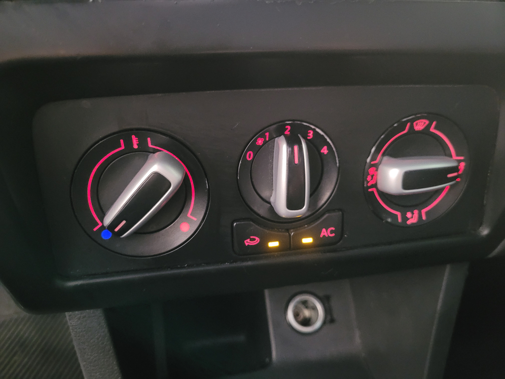 Volkswagen Fox Preto